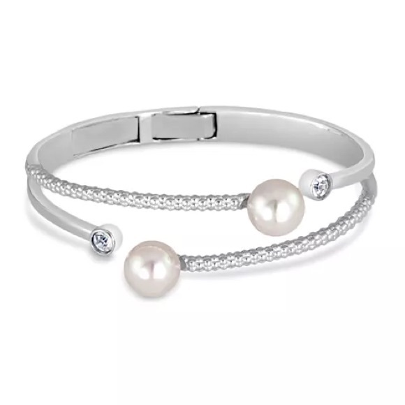 NEW Majorica Simulated Pearl Textured Bangle - Picture 1 of 6